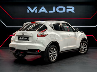 2017 Nissan Juke I Рестайлинг, белый, 1580000 рублей, вид 5