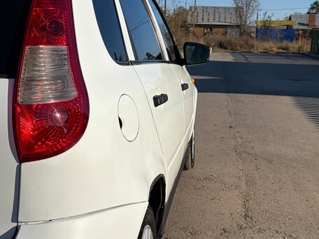 2010 Lada (ВАЗ) Kalina I, белый, 179000 рублей, вид 4