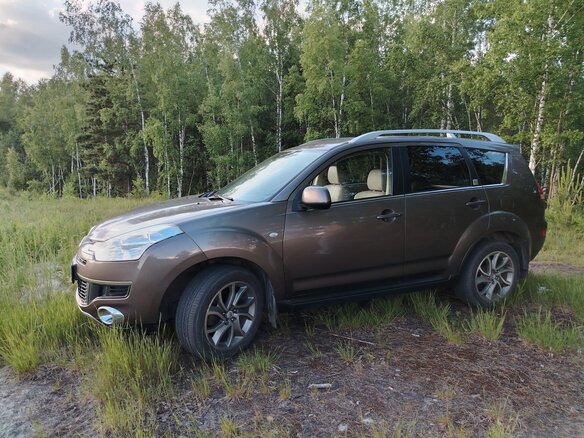 2012 Citroen C-Crosser, коричневый, 950000 рублей - вид 6