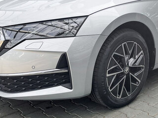 2026 Skoda Octavia IV (A8) Рестайлинг, белый, 4006000 рублей, вид 3