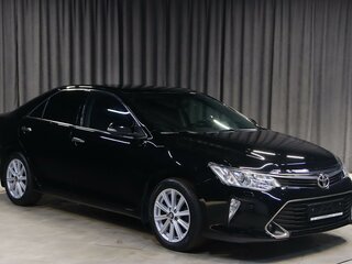 2016 Toyota Camry VII (XV50) Рестайлинг, чёрный, 1749000 рублей, вид 3