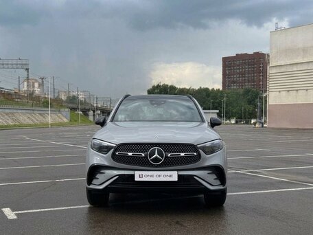 2026 Mercedes-Benz GLC 300 II (X254), серый, 9150000 рублей, вид 2