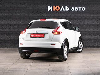 2013 Nissan Juke I, белый, 850000 рублей, вид 4