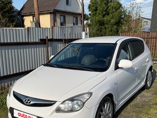 2011 Hyundai i30 I Рестайлинг, белый, 520000 рублей, вид 3