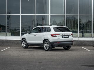 2021 Skoda Karoq DSG7 I, белый, 2369000 рублей, вид 2