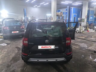 2015 Skoda Yeti I Рестайлинг, чёрный, 875000 рублей, вид 3