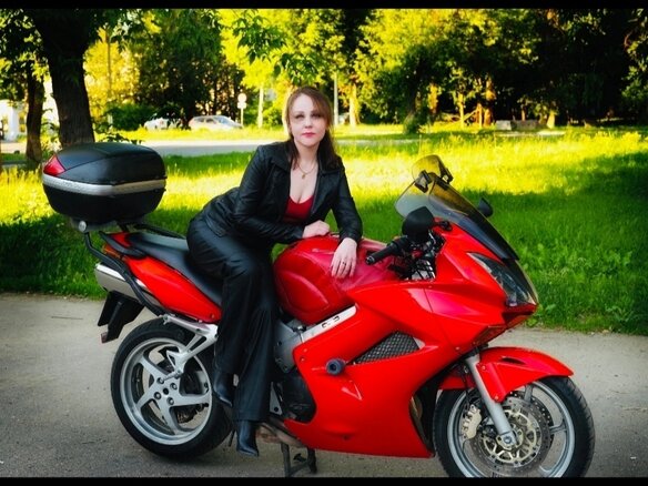 2005 Honda VFR 800, красный, 420000 рублей - вид 2