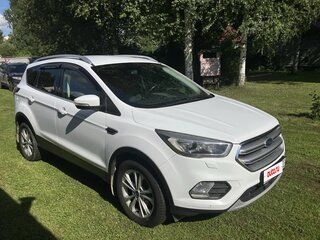 2019 Ford Kuga II Рестайлинг, белый, 1810000 рублей, вид 1