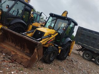 2019 New Holland B80B, жёлтый, 4214000 рублей, вид 4