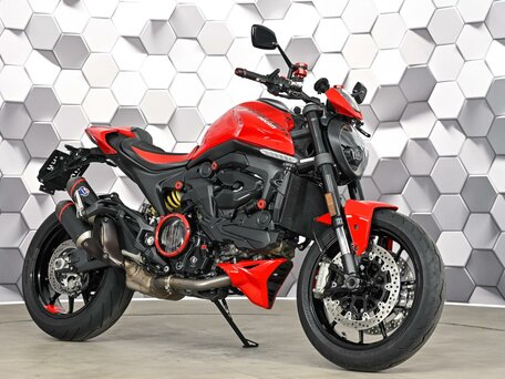 2021 Ducati Monster 937, красный, 819000 рублей, вид 1