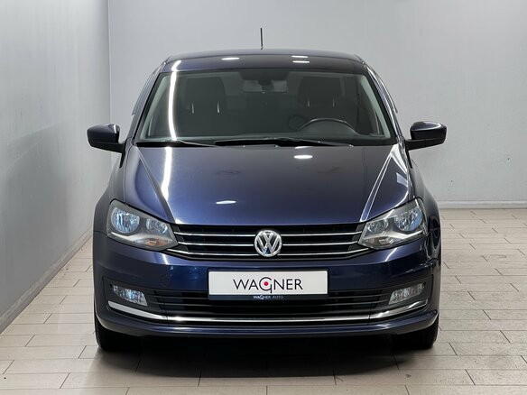 2017 Volkswagen Polo V Рестайлинг, синий - вид 5