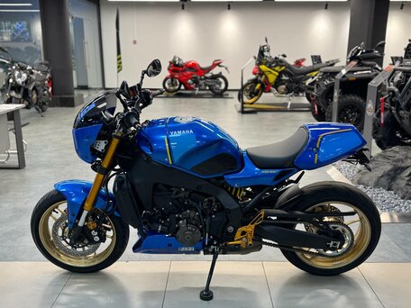 2022 Yamaha XSR900, голубой, 1090000 рублей, вид 4