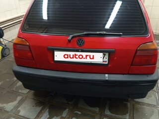 1992 Volkswagen Golf III, красный, 430000 рублей, вид 3