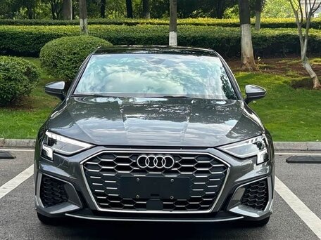 2023 Audi A3 35 TFSI Long IV (8Y), серый, 2300000 рублей, вид 2