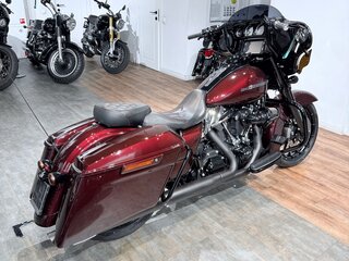 2017 Harley-Davidson Street Glide Special, пурпурный, 1799000 рублей, вид 3