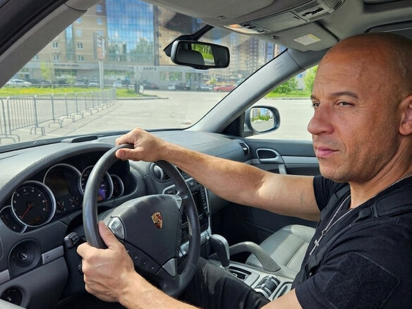 2004 Porsche Cayenne I (955), серый - вид 15