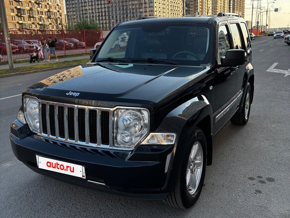 2010 Jeep Cherokee IV (KK), чёрный