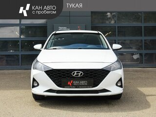 2021 Hyundai Solaris II Рестайлинг, белый, 1333000 рублей, вид 2