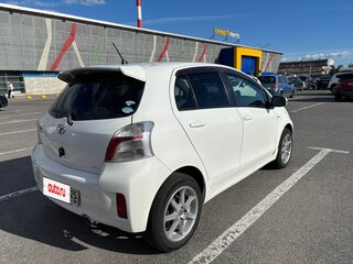2010 Toyota Vitz II (XP90), белый, 750000 рублей, вид 4