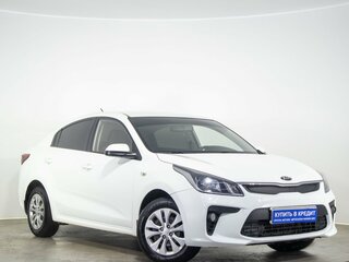 2018 Kia Rio IV, белый, 1079000 рублей, вид 1