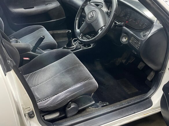 1992 Toyota Corolla VII (E100), белый, 250000 рублей - вид 6