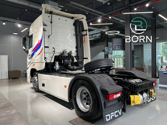 2026 Dongfeng GX, белый, 11500000 рублей - вид 4