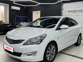 2015 Hyundai Solaris I Рестайлинг, белый, 1150000 рублей, вид 1
