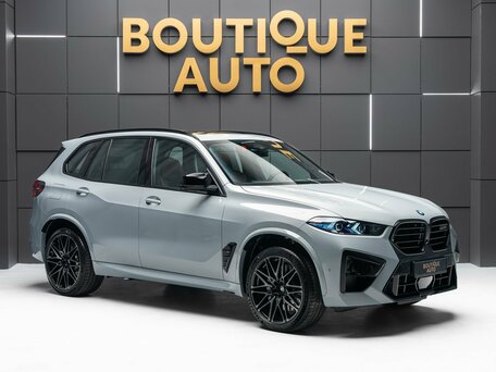 2025 BMW X5 M Competition III (F95) Рестайлинг, серый, 19490000 рублей, вид 1