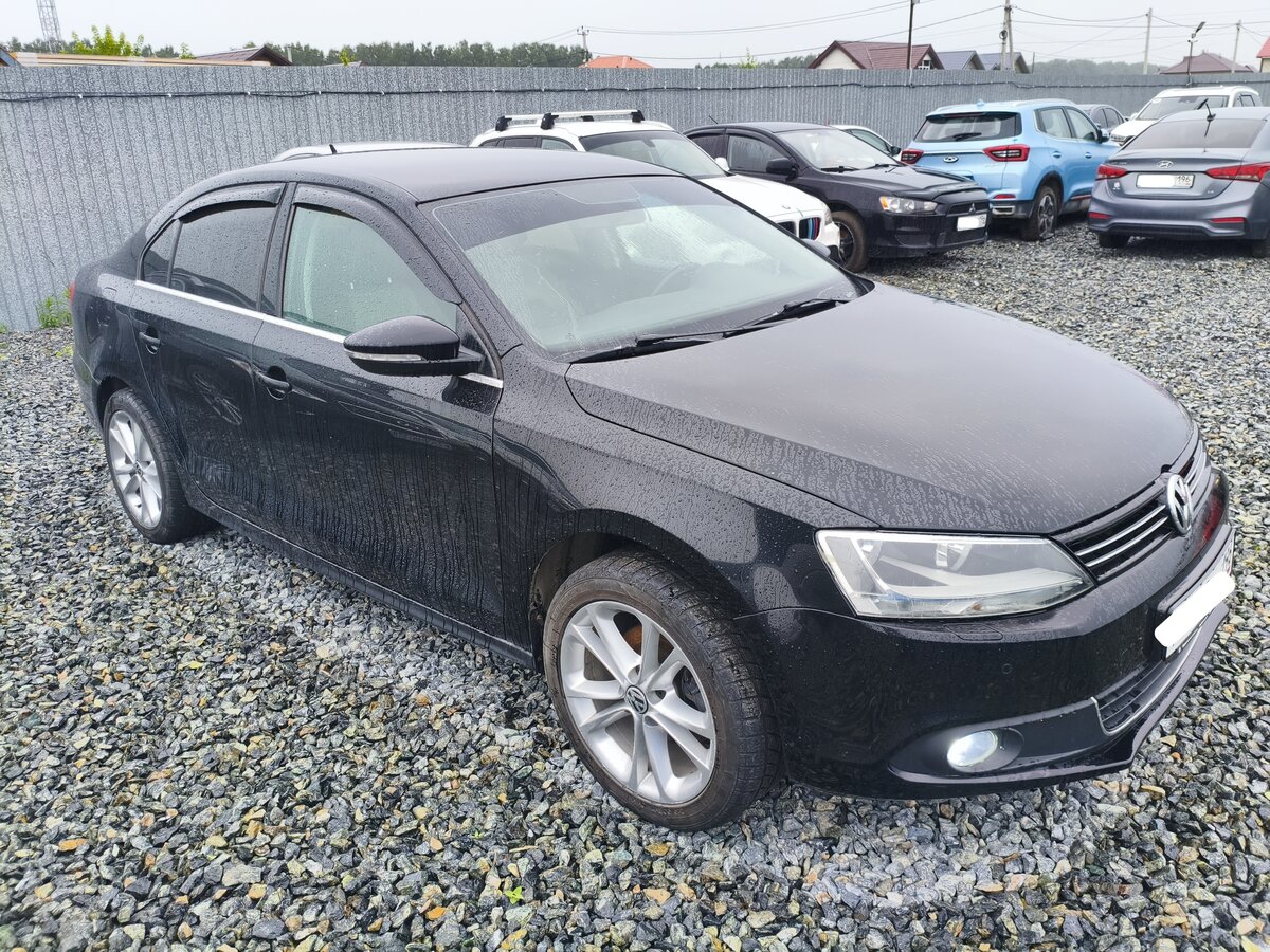 Открыть фотографии: Volkswagen Jetta VI