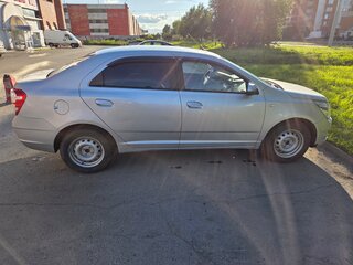 2013 Chevrolet Cobalt II, серебристый, 380000 рублей, вид 3