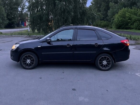 2015 Lada (ВАЗ) Granta I, чёрный, 610000 рублей - вид 3
