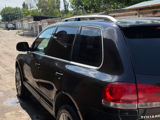 2005 Volkswagen Touareg I, чёрный, 830000 рублей, вид 4