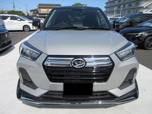 2023 Daihatsu Rocky A200, бежевый - вид 1