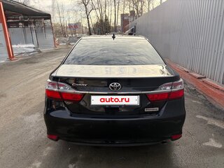 2017 Toyota Camry US Market VII (XV50) Рестайлинг, чёрный, 2299000 рублей, вид 4