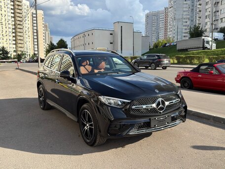 2026 Mercedes-Benz GLC 260 L II (X254), чёрный, 7790000 рублей, вид 2