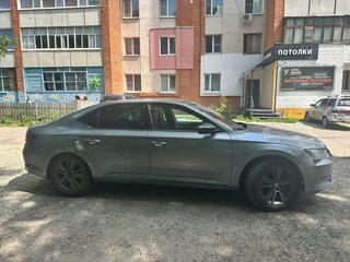 2017 Skoda Superb III, серый, 1700000 рублей, вид 2