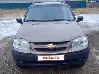 2018 Chevrolet Niva I Рестайлинг, коричневый, 785000 рублей, вид 1