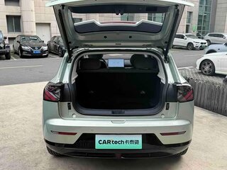 2025 Arcfox T1 42.3 kWh, зелёный, 1350401 рублей, вид 5