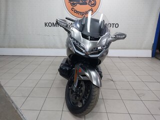 2018 Honda GL 1800 Gold Wing, серый, 1990000 рублей, вид 3