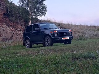 2024 Lada (ВАЗ) Niva Legend I, зелёный, 815000 рублей, вид 2