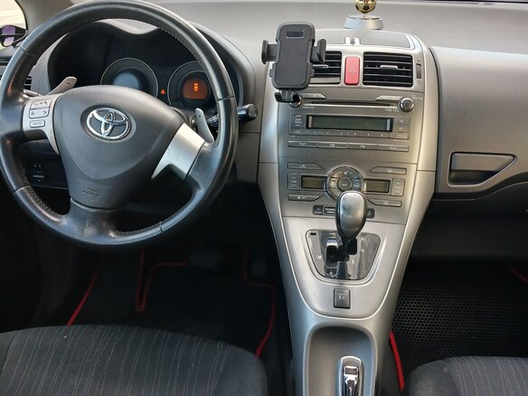 2008 Toyota Auris I, серый, 470000 рублей - вид 6