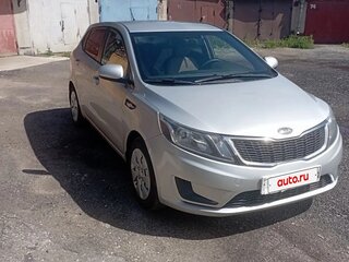 2012 Kia Rio III, серебристый, 500000 рублей, вид 4