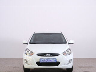 2013 Hyundai Solaris I, белый, 829000 рублей, вид 2