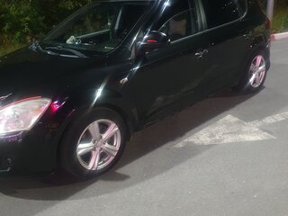 2008 Kia Ceed I, чёрный, 500000 рублей, вид 5