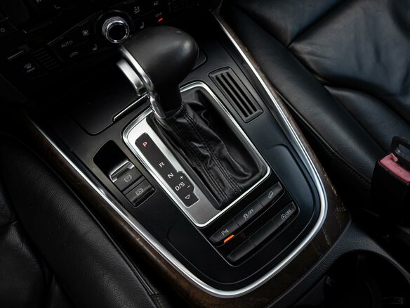 2014 Audi Q5 I (8R) Рестайлинг, коричневый, 1930000 рублей - вид 15