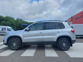 2014 Volkswagen Tiguan I Рестайлинг, серебристый, 1230000 рублей, вид 4