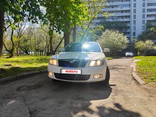 2008 Skoda Octavia II (A5) Рестайлинг, белый, 650000 рублей, вид 3