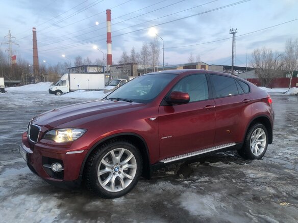 2009 BMW X6 35i 6-speed I (E71), красный, 1800000 рублей - вид 5