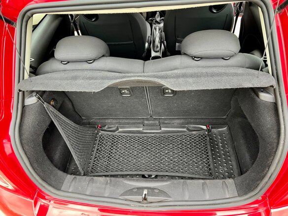 2011 Mini Hatch Cooper II (R56) Рестайлинг, красный - вид 14
