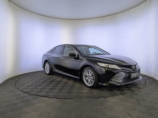 2021 Toyota Camry VIII (XV70), чёрный, 3500000 рублей, вид 3